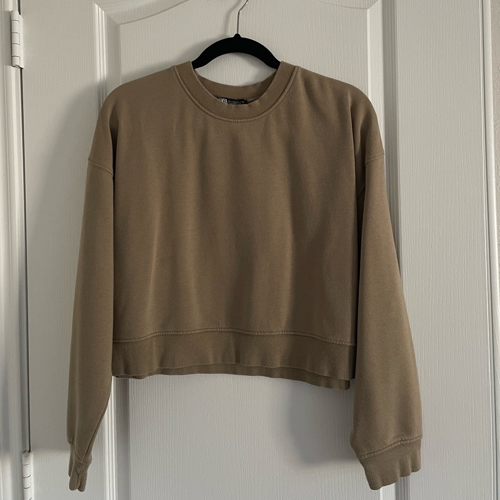 Zara Sweatshirt